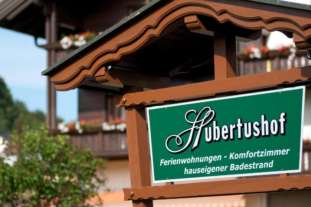 Hubertushof Hotell Latschach ober dem Faakersee Exteriör bild